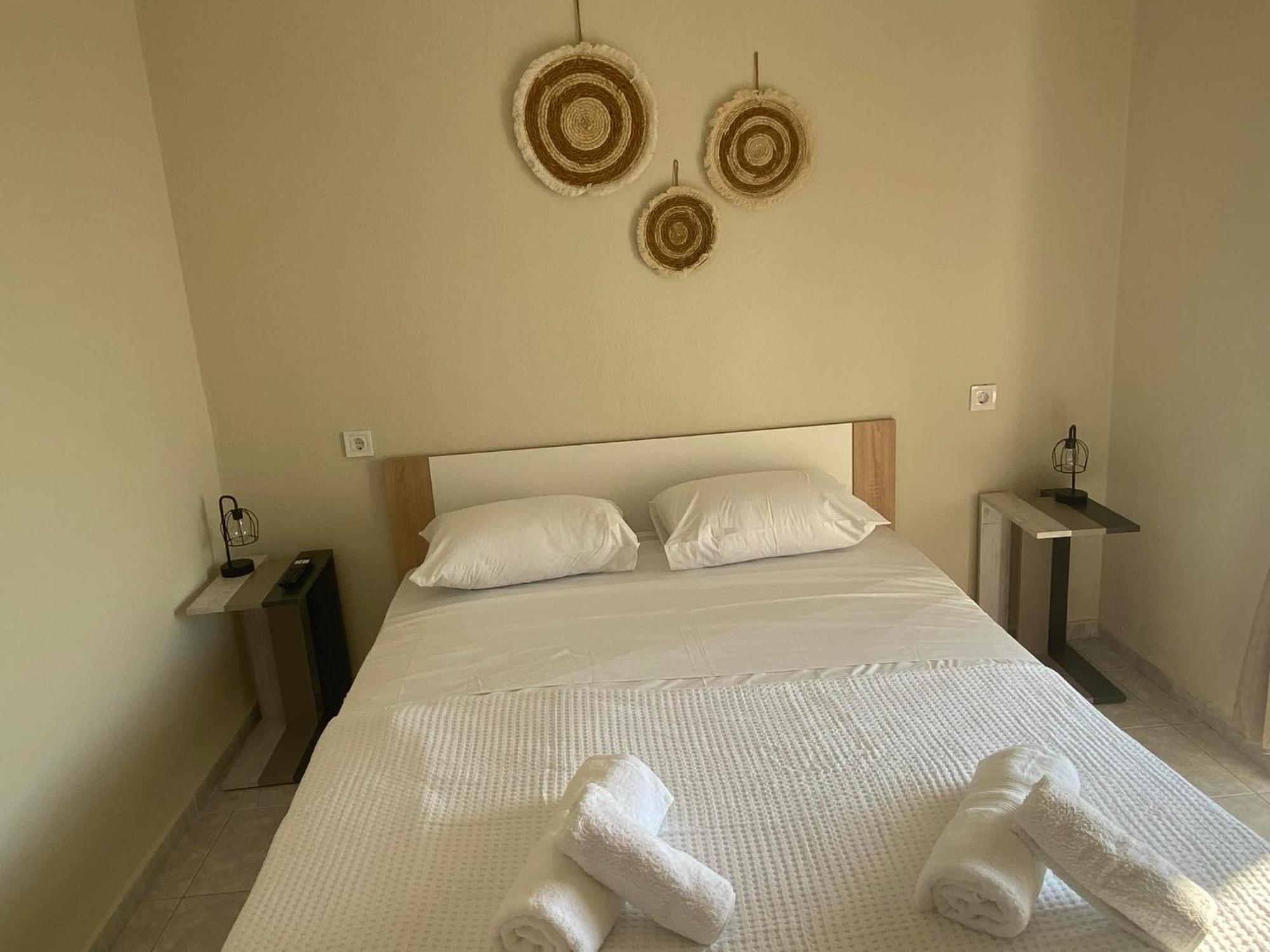 Sun & Sea Apartment Nea Iraklia Exterior photo